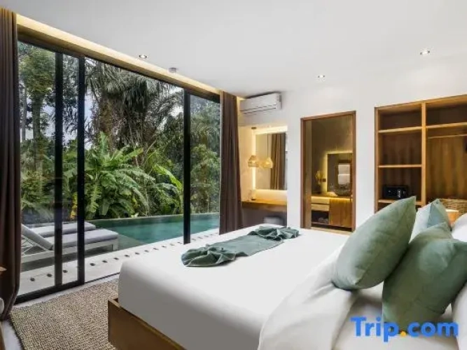 2 Bedrooms Double Villa