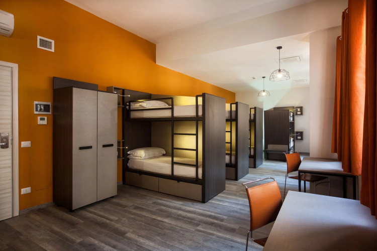 The RomeHello - Hostel