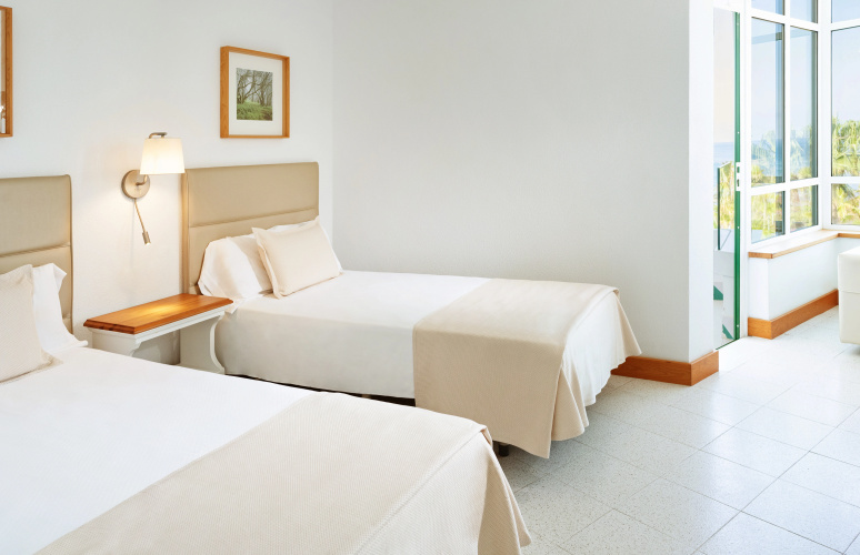 Aparthotel Parque Santiago IV photo 8