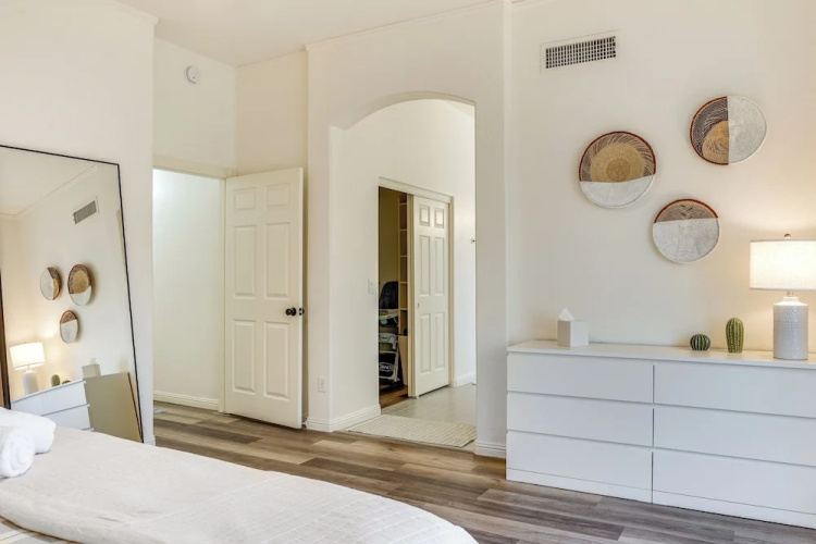 Heated Pool & Yard: Gilbert Getaway!