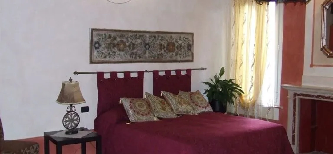 Il Mascherone Bed  Breakfast
