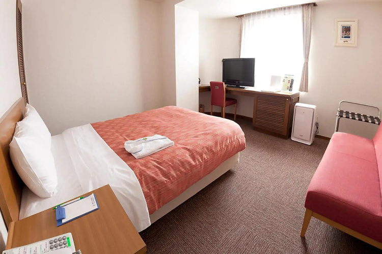 Kumegawa Wing Hotel