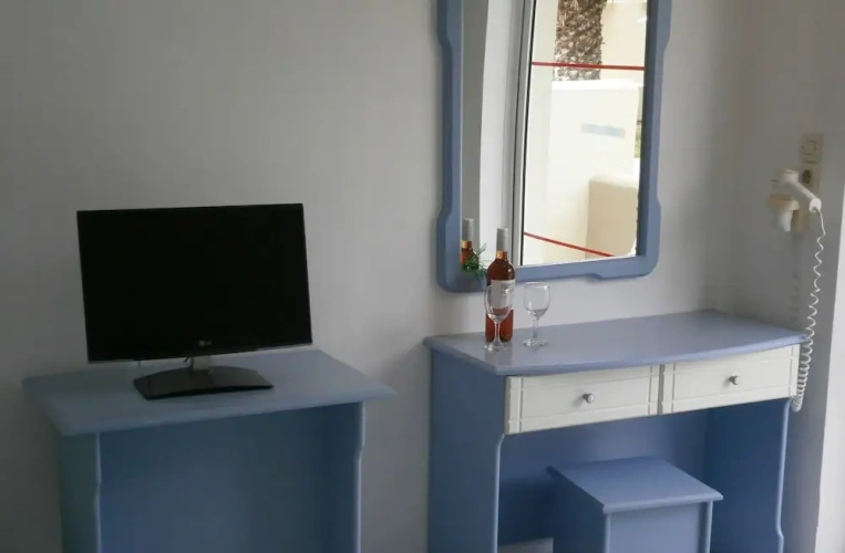 Standard Triple room with balcony