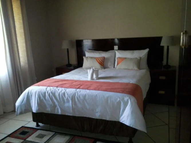 The Big 5 Chobe Lodge