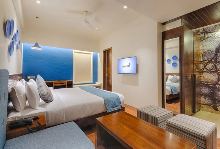 Standard Club room