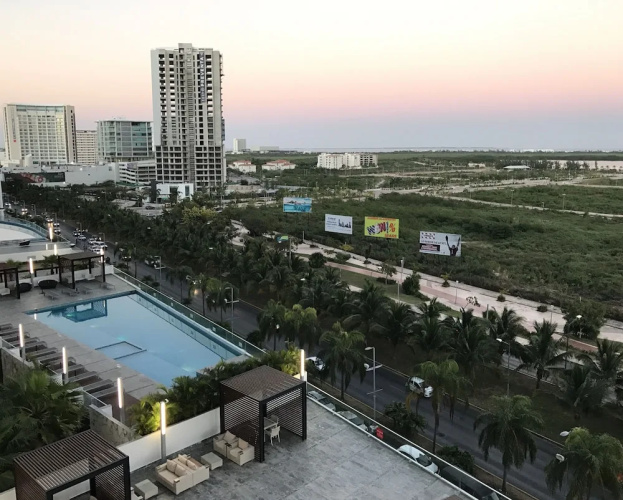 2BR Apartment Malecon Las Americas by TA