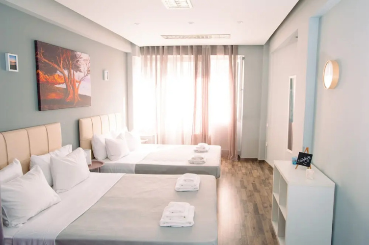 Ermou Downtown Studios by Hospitality Box