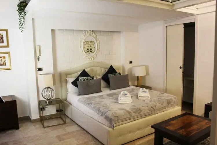 Deluxe Suite