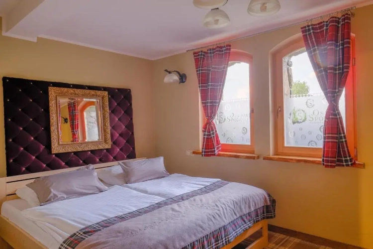 3 Bedrooms Cottage