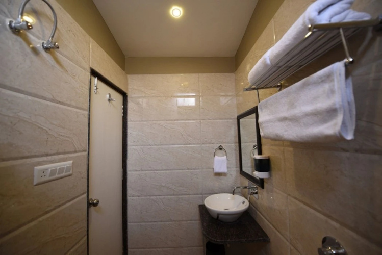 iStay Hotels