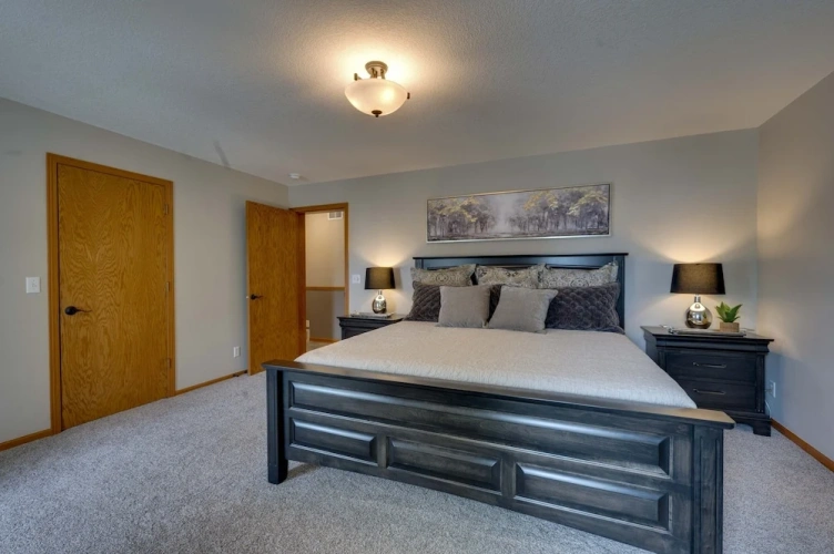 4 Bedrooms Cottage