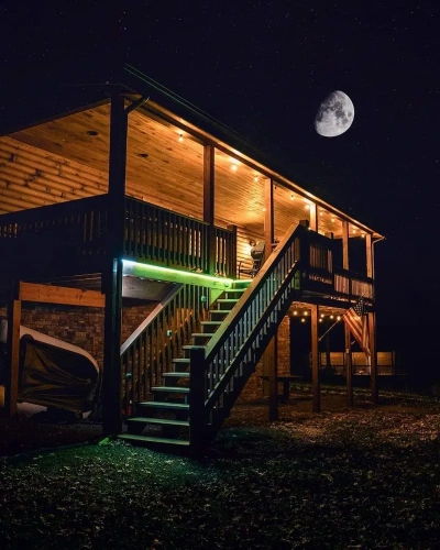 5 Bedrooms Cottage with balcony