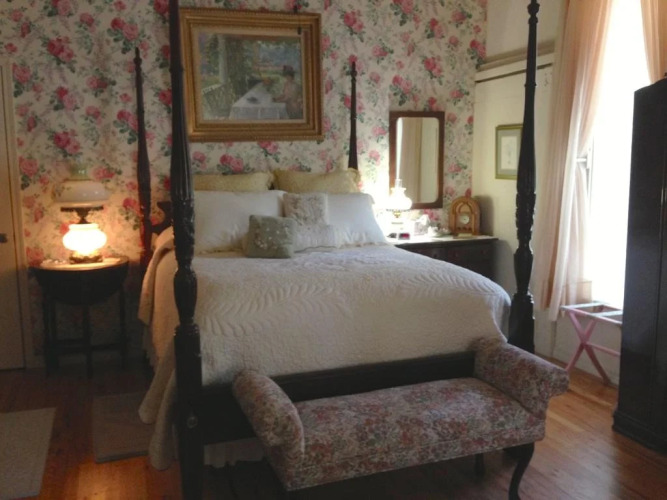 The Brownstone InnOver view