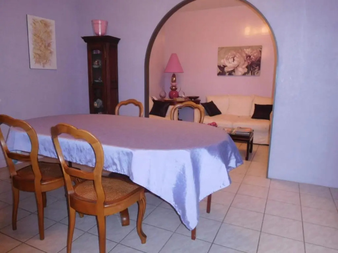La Chambre D'amis