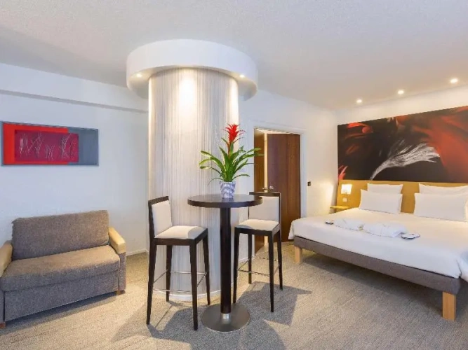 Standard Double room with view
