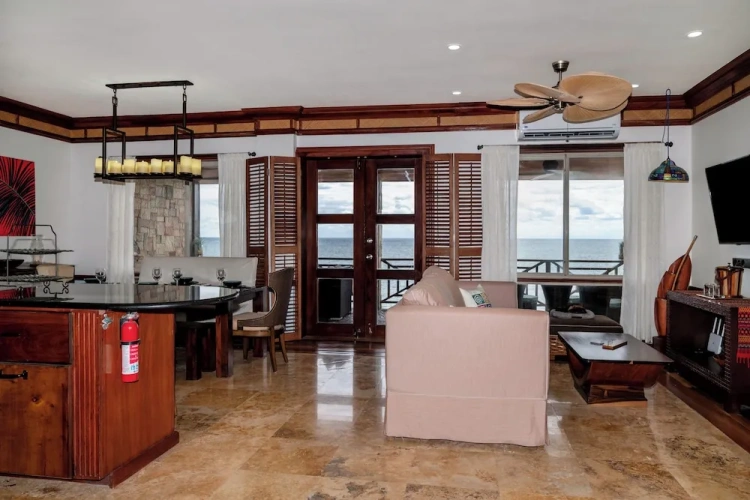 2 Bedrooms Standard room beachfront