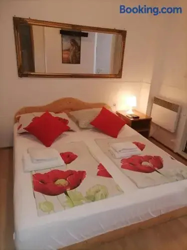 Rooms Mara