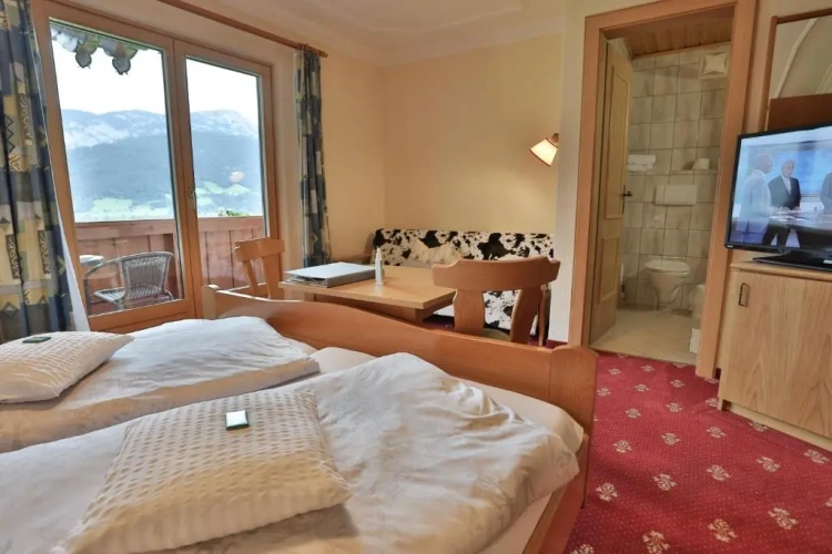 Standard Double room with balcony