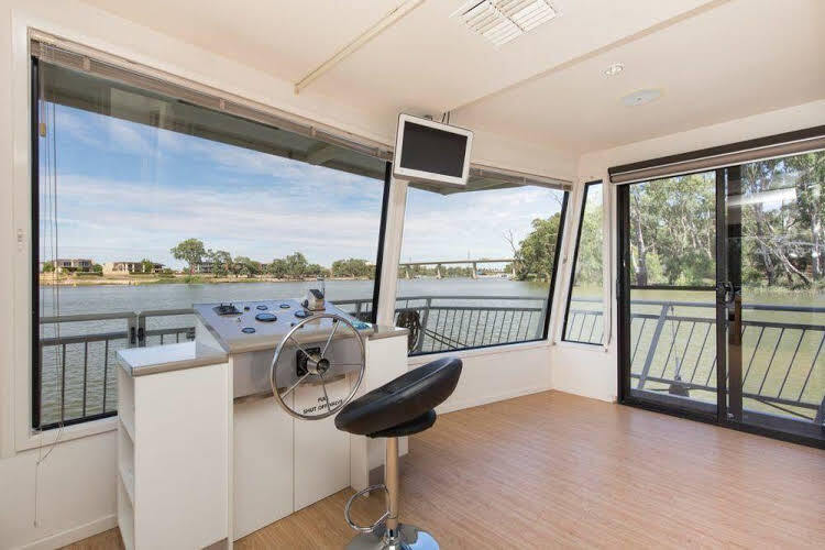 Mildura HouseboatsOver view