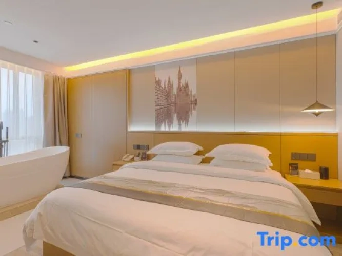Standard Double room with view