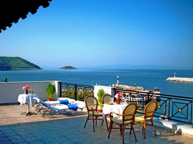 1 Bedroom Deluxe Apartment with sea view