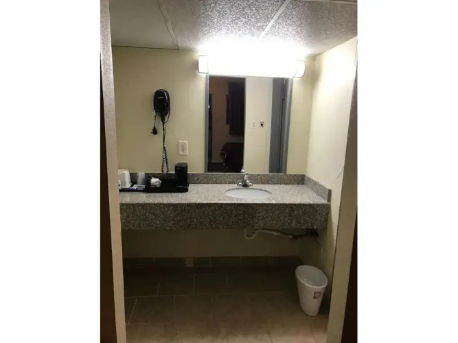 Budget Inn