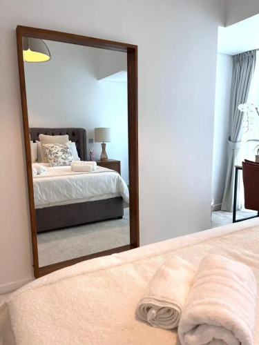 The Smart Concierge - Cayan tower