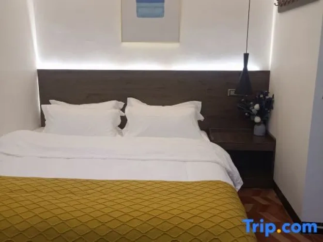 Standard Double room with view