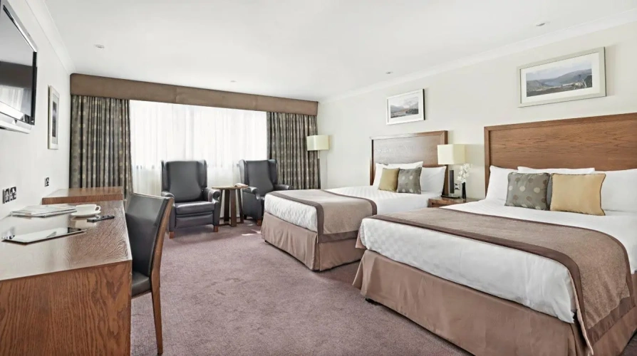 Premium Quadruple room