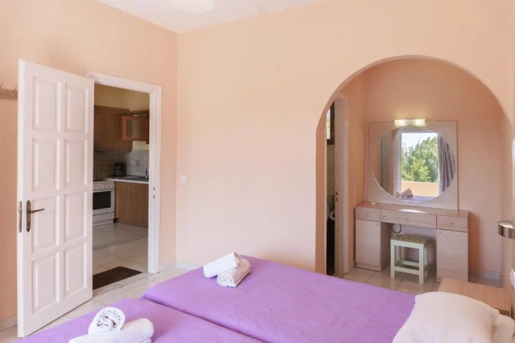 Dora Apartment Pagoi 1