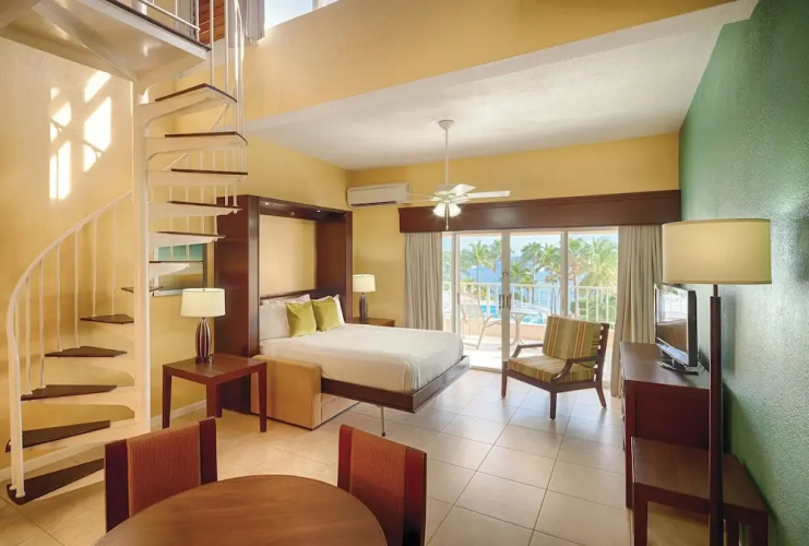 Club Wyndham Elysian Beach Resort