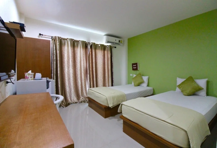 Economy Twin room with balcony