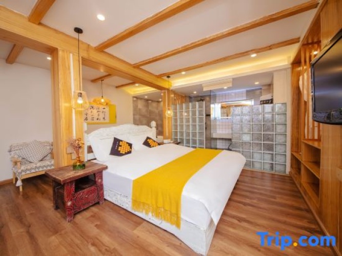 Standard Double room with garden view