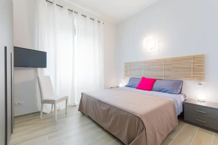 1 Bedroom Apartment with balcony