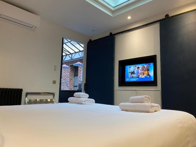 Standard Apartment