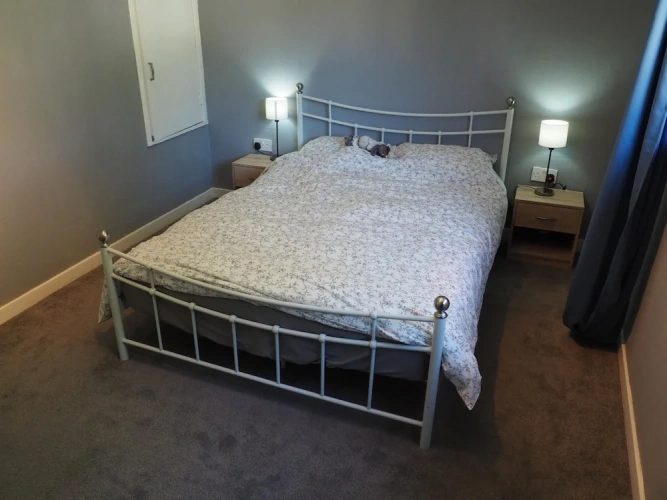 2 Bedrooms Sextuple Cottage