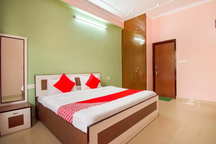 Deluxe Double room
