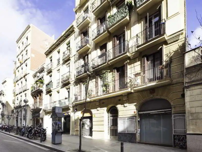 Home Around Gracia Apartments