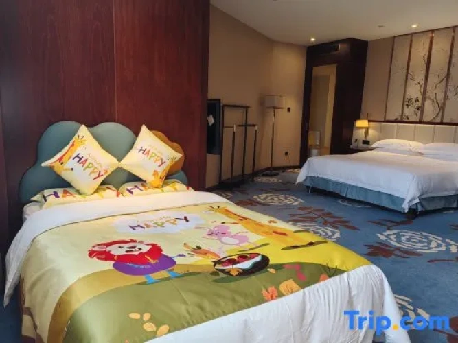 Deluxe Double Family room