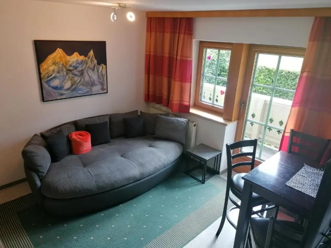 2 Bedrooms Apartment with balcony