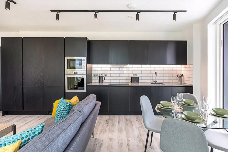 Icon Tower Flat III