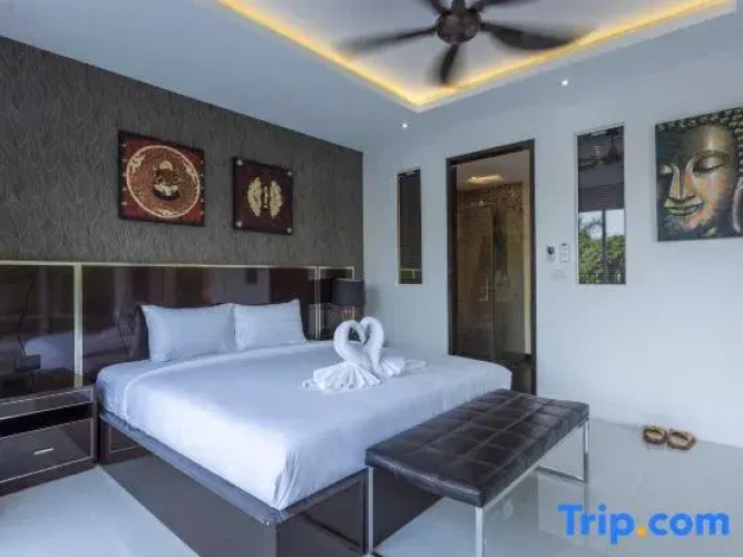 *Ocean View 4BR w/ Private Pool & Rooftop V179