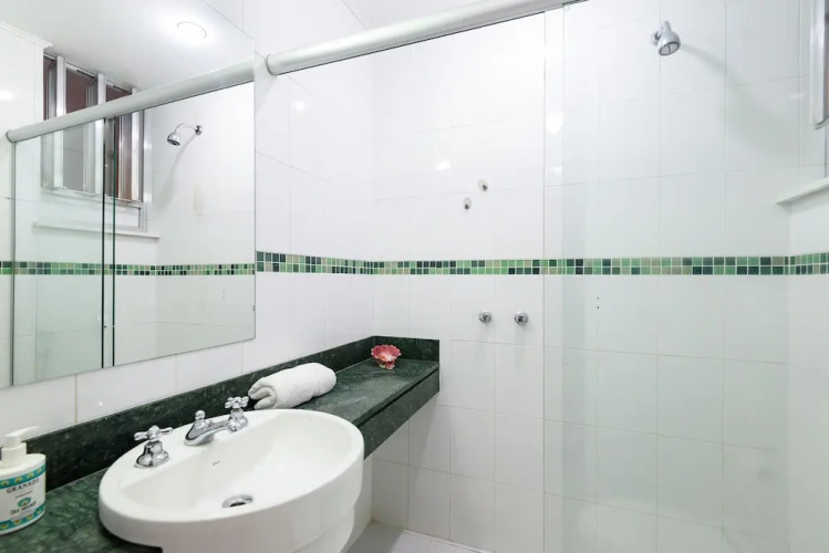 Omar do Rio - Apartamento Chang