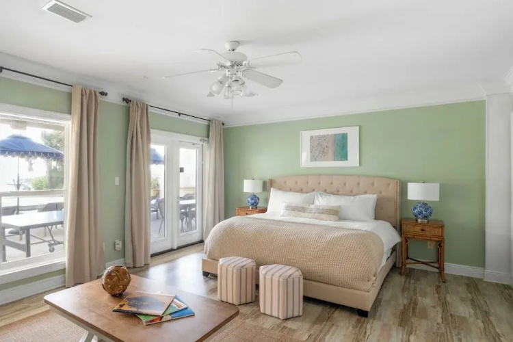 Promenade - Beach Front Mansion w Breathtaking Views & Pool!