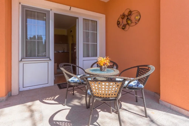 Standard Triple Basement Apartment with mountain view