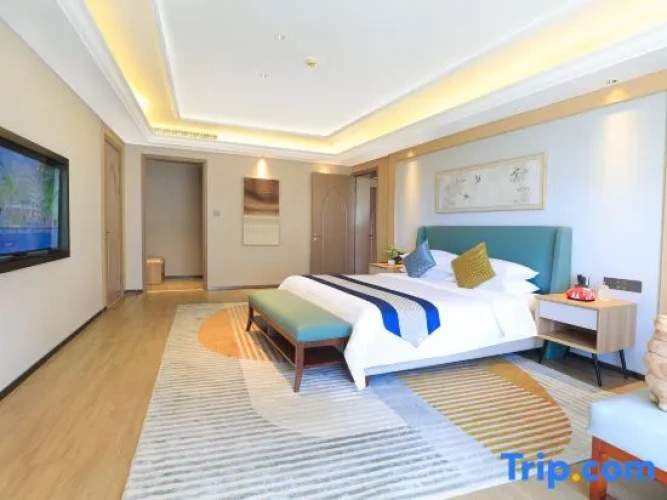 Deluxe Double Suite