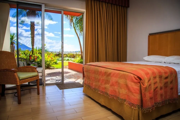 Standard room with balcony
