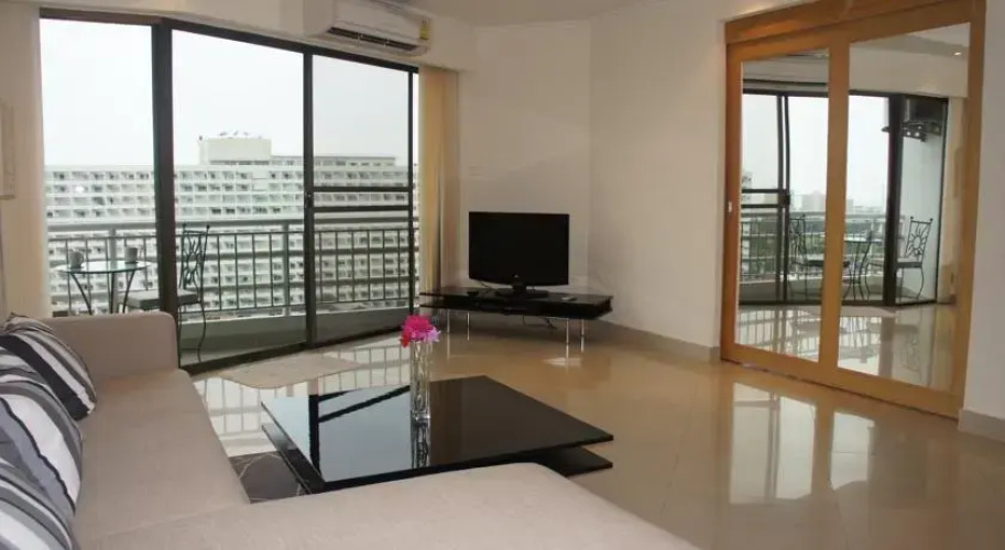 VT 2 - Serviced Apartment
