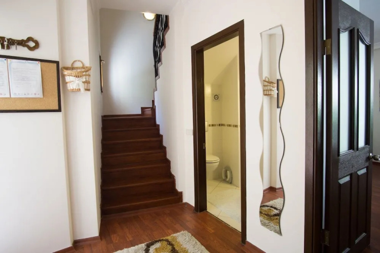 Villa Dolphin