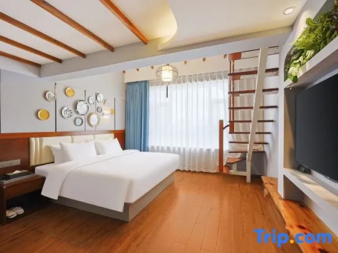Superior Quadruple Suite